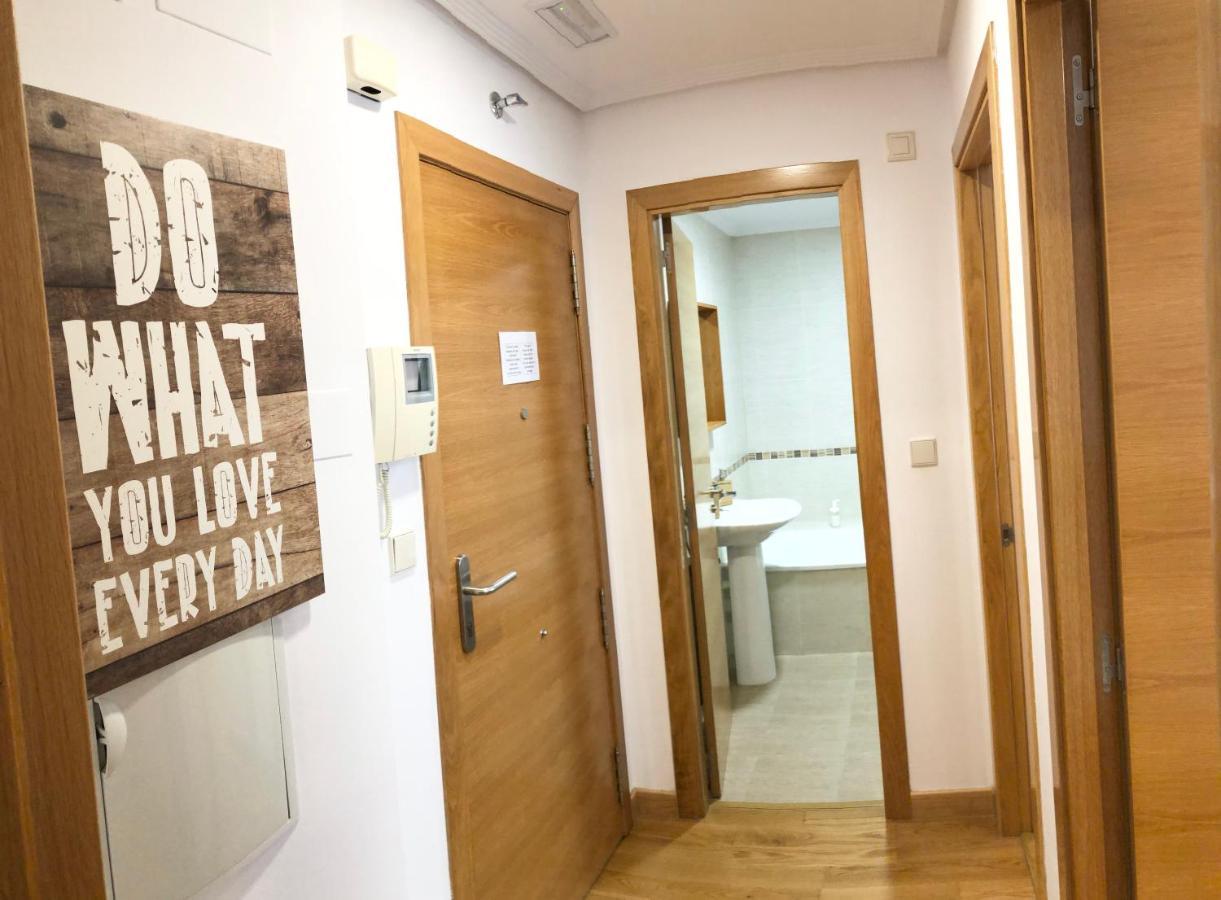 Apartamento 2 Centrico Garaje Wi-Fi Para Trabajar Appartement Castro Urdiales Buitenkant foto