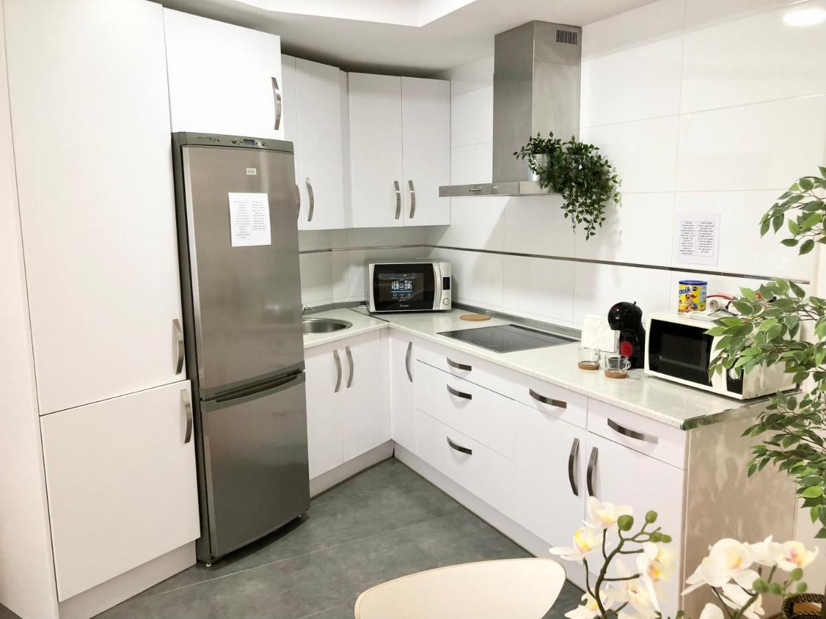 Apartamento 2 Centrico Garaje Wi-Fi Para Trabajar Appartement Castro Urdiales Buitenkant foto
