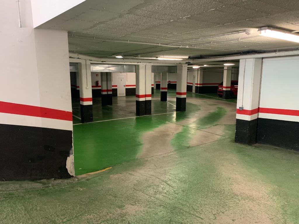 Apartamento 2 Centrico Garaje Wi-Fi Para Trabajar Appartement Castro Urdiales Buitenkant foto
