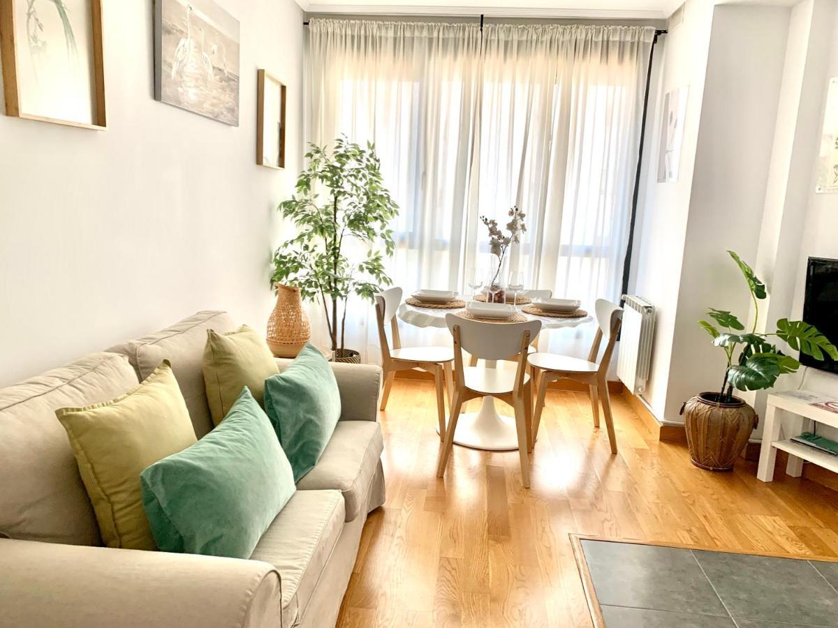 Apartamento 2 Centrico Garaje Wi-Fi Para Trabajar Appartement Castro Urdiales Buitenkant foto